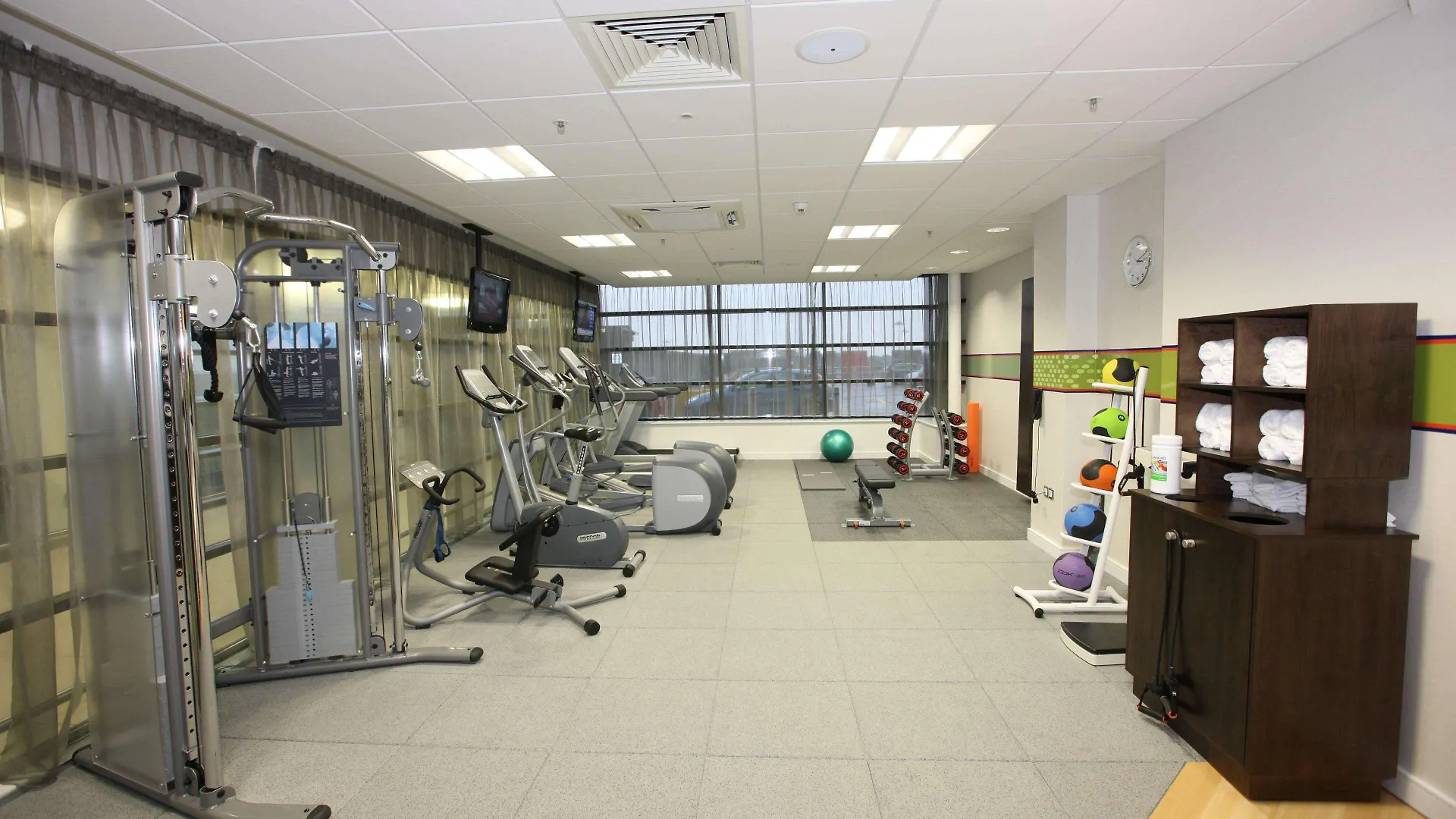 Hampton By Hilton Liverpool John Lennon Airport Speke 3*,  Reino Unido
